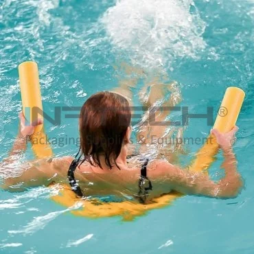 Bagheta Din Spuma Aquagym Lungime 1600 mm, Diametru 67 mm, Material Spuma, Culoare Gama Variata, Compatibil Conector Da