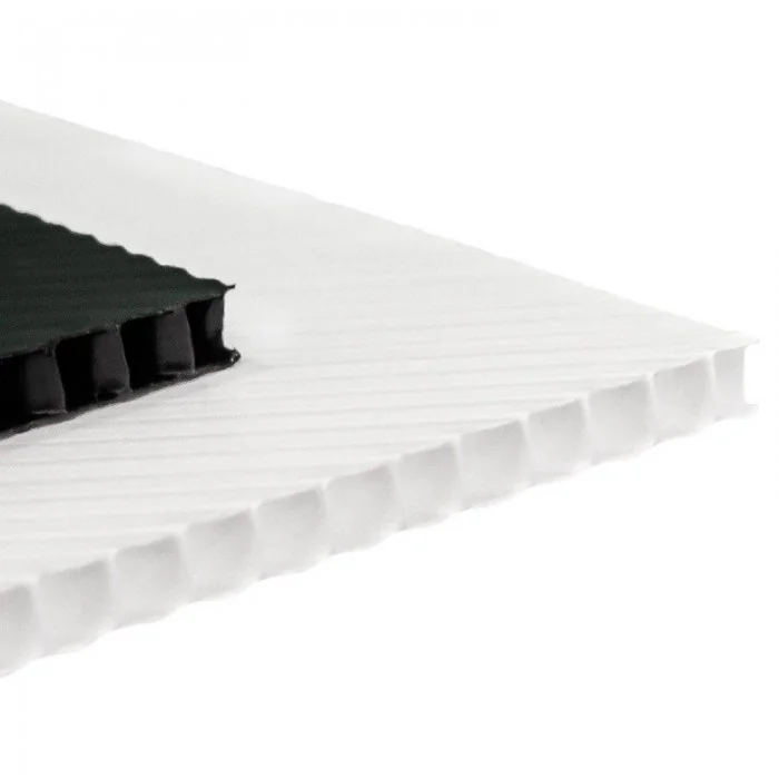 Placa Polipropilena Alveolara Lungime 1200 mm, Latime 800 mm, Grosime 3.5 mm, Culoare Negru, Greutate 800 gr/m2-Placa din Pol...