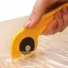 Cutter Multifunctional Utilizare Medie, Lama Metal, Culoare Negru / Galben, Suport Plastic-Accesorii Depozit