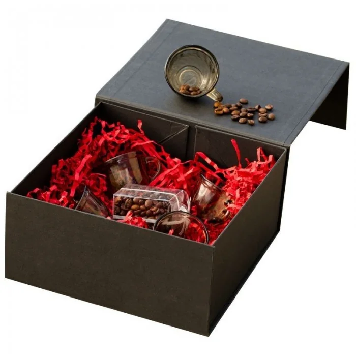 Cutie Pentru Cadouri Cu Inchidere Magnetica Lungime 230 mm, Latime 230 mm, Inaltime 110 mm, Culoare Alb, Tip Carton Mucava, S...