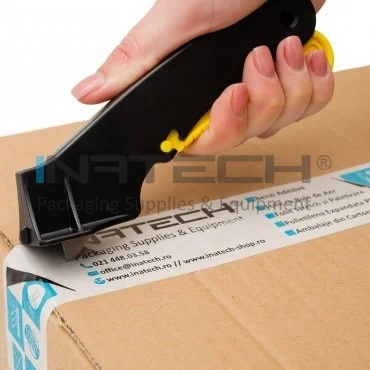 Cutter Retractabil Pentru Hartie Utilizare Intensa, Lama Metal, Culoare Negru, Siguranta DA, Suport Plastic