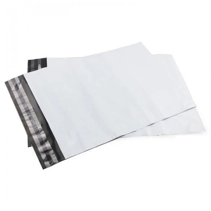 Plic Curierat Standard Dimensiuni 240 x 325 mm, Clapeta 50 mm, Culoare Alb / Negru, Buc / Pachet 100-Plicuri Si Pungi Curierat