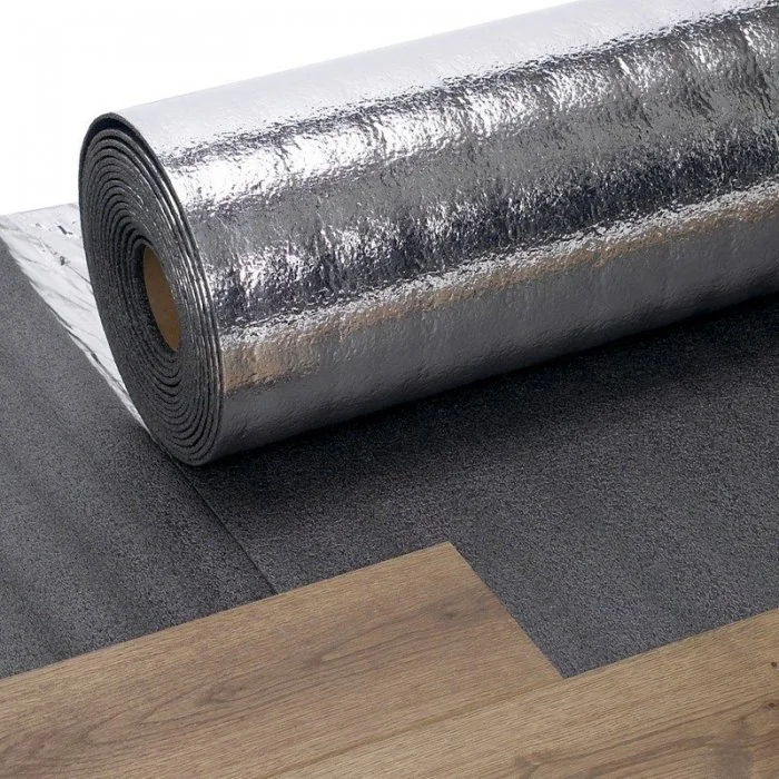 Folie Aluminizata Parchet Lungime 15 m, Latime 1000 mm, Grosime 3 mm, Culoare Negru-Folie Si Placa Polietilena Expandata PEE