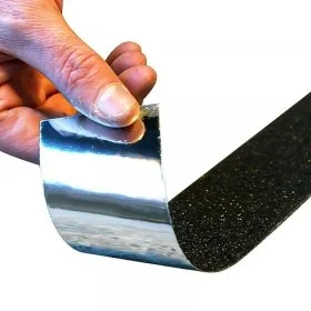 Banda Antiderapanta Reutilizabila Lungime 18.3 m, Latime 25 mm, Culoare Negru, Buc / Pachet 10-Benzi Adezive Antialunecare