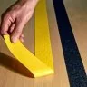 Banda Antiderapanta Reutilizabila Lungime 18.3 m, Latime 100 mm, Culoare Galben, Buc / Pachet 10-Benzi Adezive Antialunecare